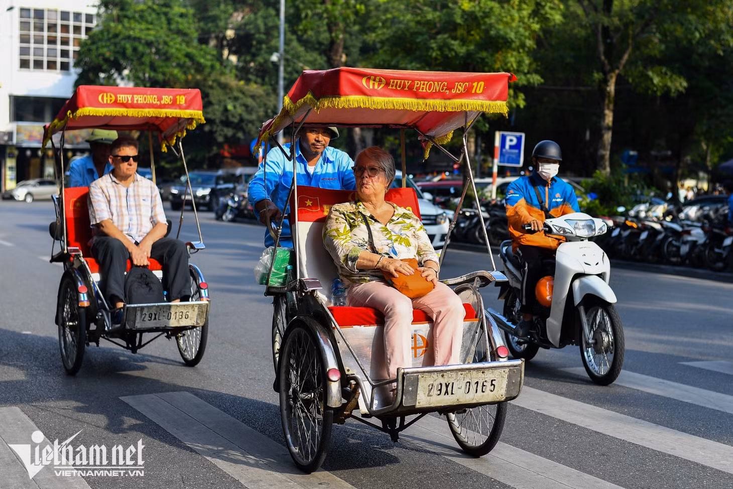 Văn hóa là một yếu tố khách nước ngoài rất thích khi đến Việt Nam.