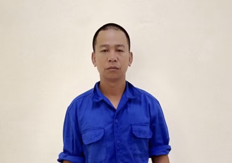 Nguyễn Việt Hùng tại cơ quan Công an.