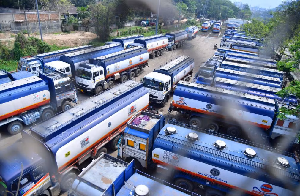 Trước đây, các nhà cung cấp chính của Ấn Độ là ở Trung Đông. Nhưng hiện tại là Nga. Ảnh: AFP