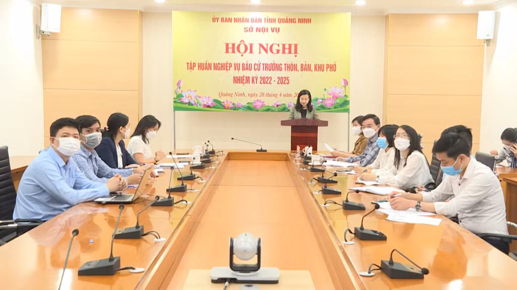Quang cảnh hội nghị tập huấn