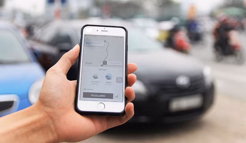 Bộ GTVT đề xuất xe hợp đồng điện tử dưới 9 chỗ sẽ được gộp chung thành taxi.