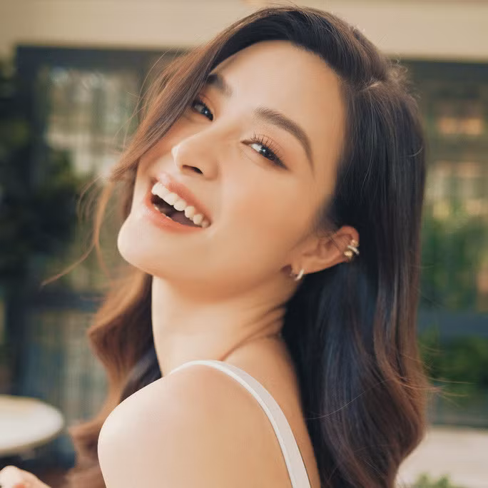 Người hâm mộ không tin Đông Nhi - Ảnh 1.