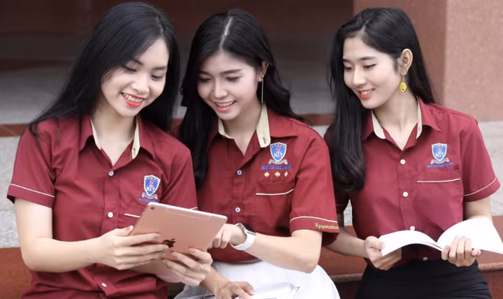 Sinh viên Đại học Nguyễn Tất Thành. (Ảnh: Facebook)