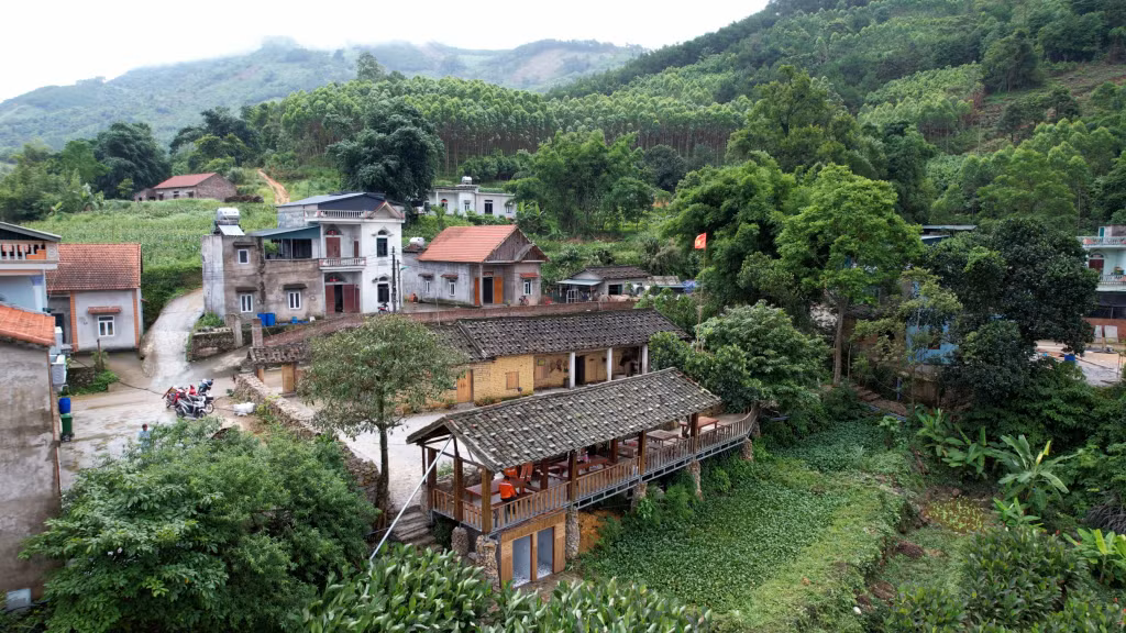 Homestay Đại Dực tại thôn Khe Lục, xã Đại Dực, huyện Tiên Yên được cải tạo lại từ căn nhà gạch đất, phục vụ phát triển du lịch cộng đồng tại địa phương.