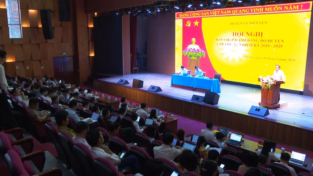 Quang cảnh hội nghị.