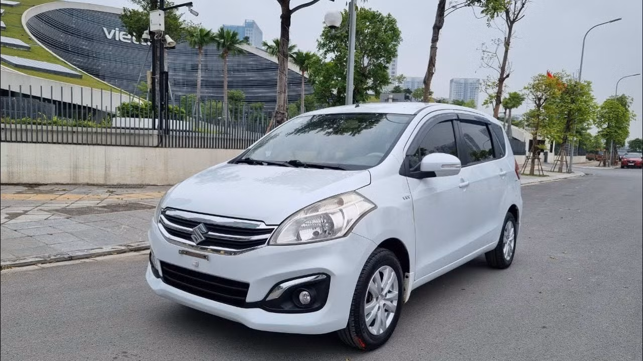 Suzuki Ertiga đời 2017. Ảnh: Chợ Xe Cũ