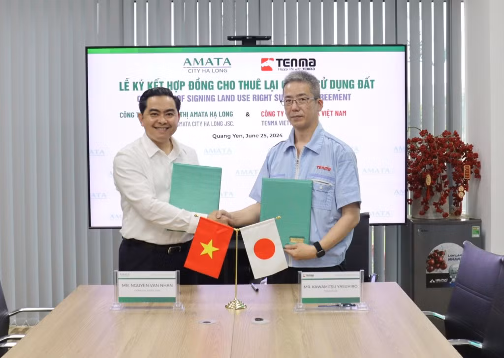 Ông Nguyễn Văn Nhân, Tổng Giám đốc Công ty Cổ phần Đô thị Amata Hạ Long và ông Kawamitsu Yasuhiro, Giám đốc Công ty TNHH Tenma Việt Nam (Ảnh: Amata)