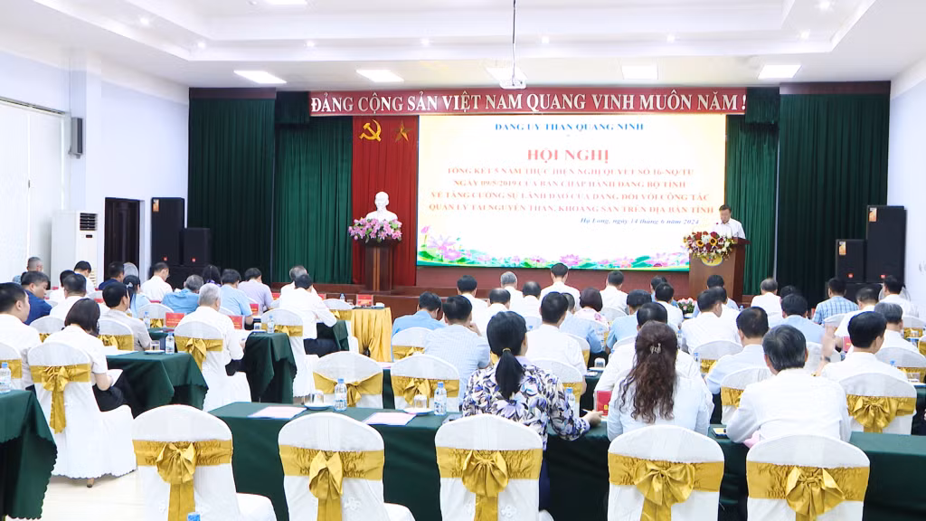 Quang cảnh Hội nghị