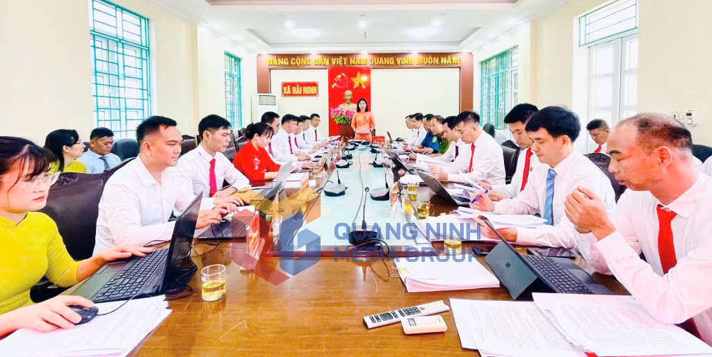 Hội nghị Ban Chấp hành Đảng bộ xã Hải Ninh (7-2025). Ảnh: PV