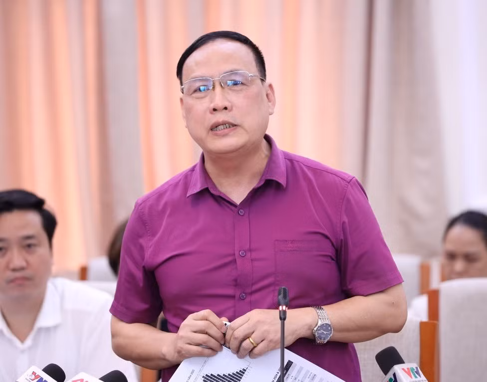 GS.TSKH Nguyễn Đình Đức đưa ra dự đoán, điểm chuẩn đại học sẽ giảm ở các tổ hợp có Toán, Tiếng Anh. Ảnh: MOET