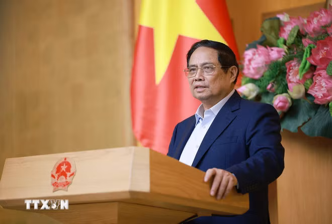Thủ tướng Phạm Minh Chính chủ trì Phiên họp thứ 6 của BCĐ xoá nhà tạm, nhà dột nát. (Ảnh: Dương Giang/TTXVN)
