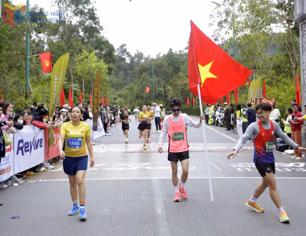 Giải chạy được tổ chức ở Yên Tử vừa là sự kiện rèn luyện thể thao vừa là cách để du khách khám phá cảnh đẹp, núi rừng và du lịch tâm linh ở Yên Tử.
