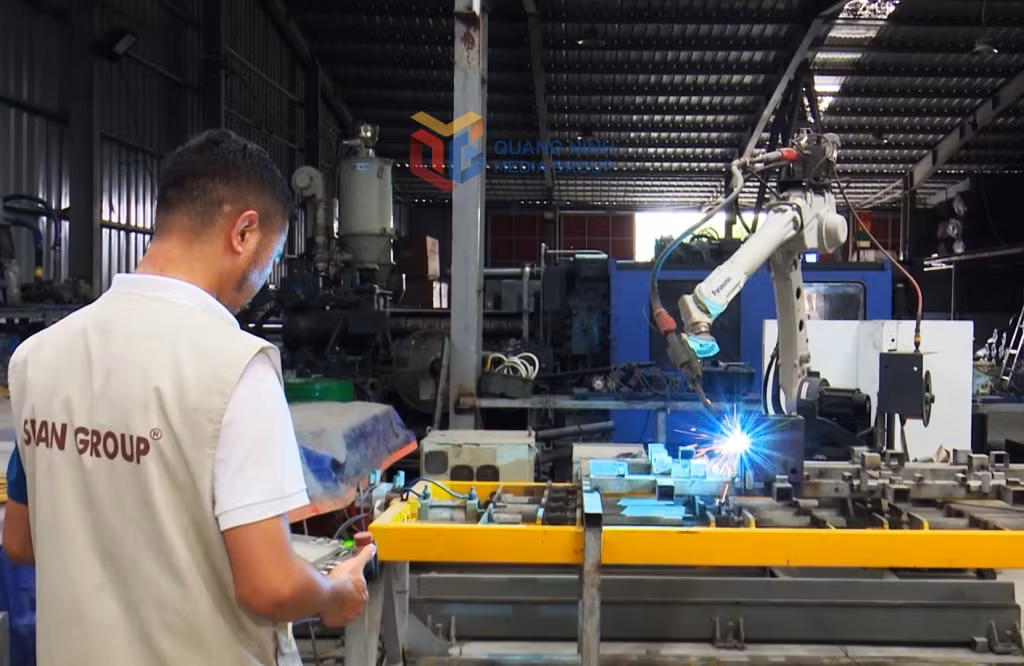 Công ty CP Thiết kế và Phát triển công nghệ xây dựng Span ứng dụng KHCN trong sản xuất.