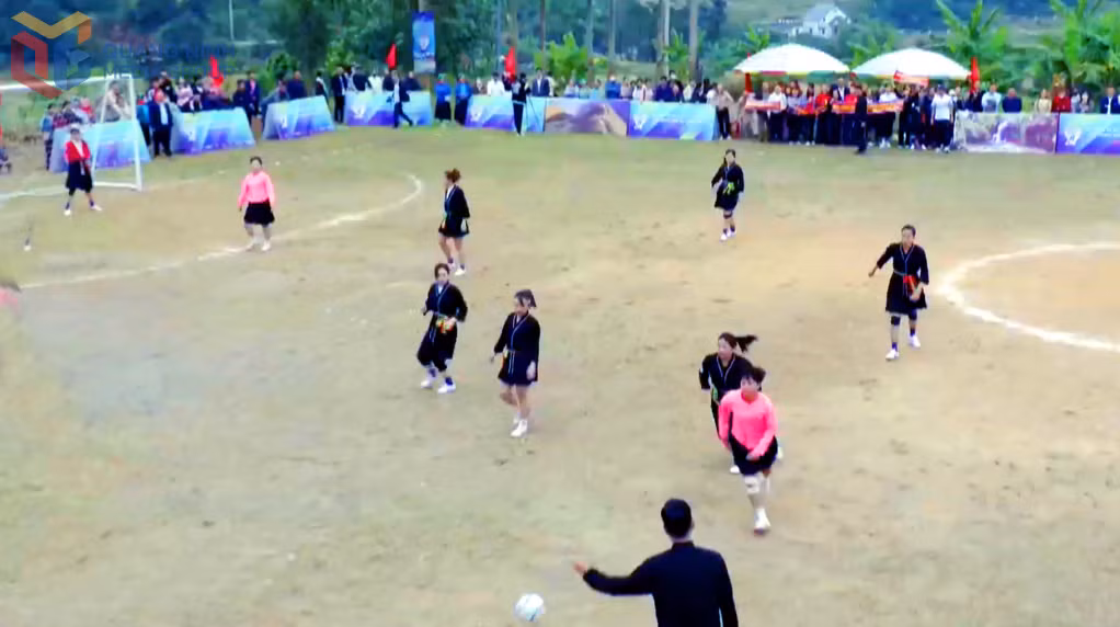 Diễn biến trận đấu Húc Động - Mông Dương.