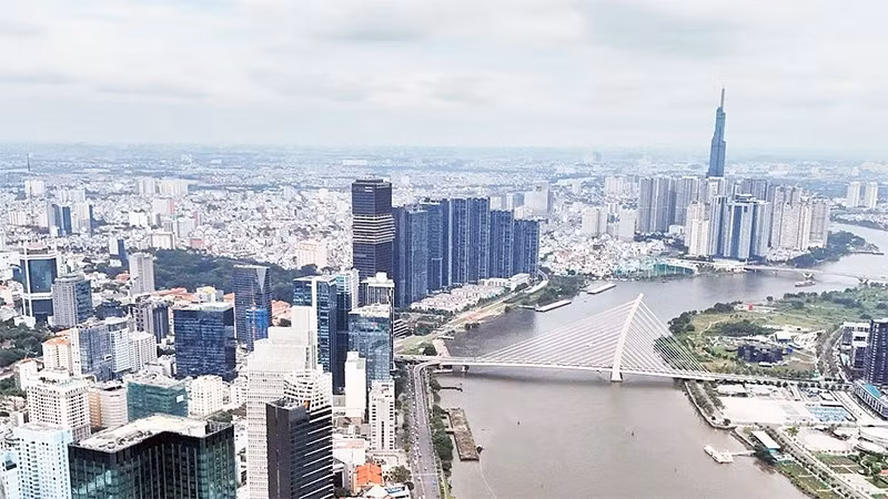Thành phố Hồ Chí Minh thu hút hơn 50 đối tác tiềm năng và 20 nhà đầu tư vào Trung tâm Tài chính quốc tế. (Ảnh: THẾ ANH/BÁO NHÂN DÂN)