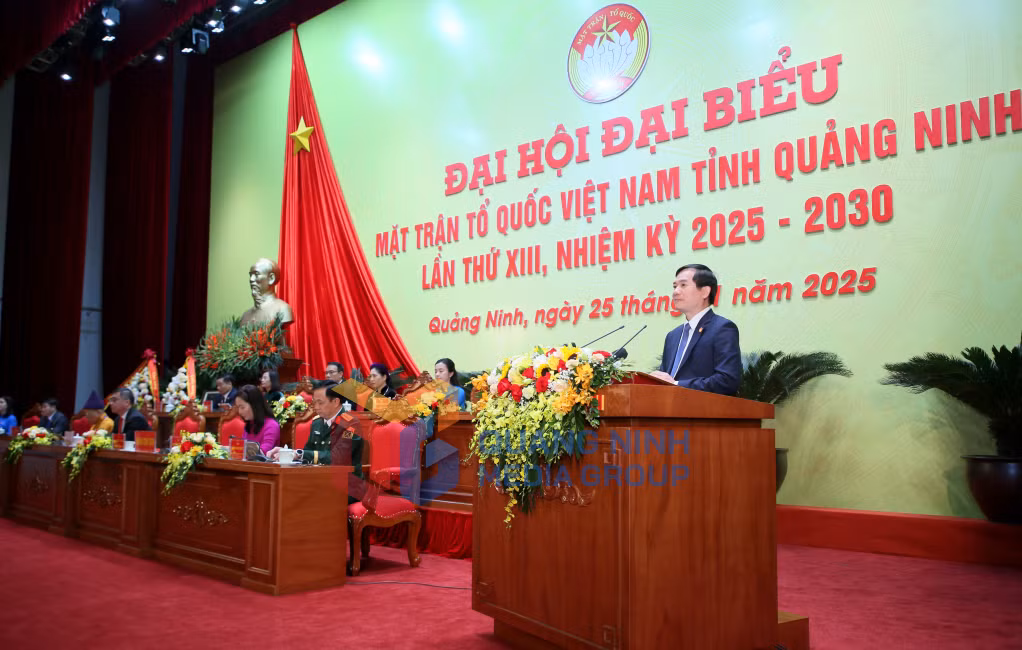 2025-11_Đại hội đại biểu MTTQ Việt Nam tỉnh Quảng Ninh lần thứ XIII, nhiệm kỳ 2025-2030 - Đồng chí Vũ Quyết Tiến, Phó Bí thư Tỉnh uỷ, Chủ tịch Uỷ ban MTTQ tỉnh phát biểu bế mạc Đại hội. Ảnh: Minh Hà