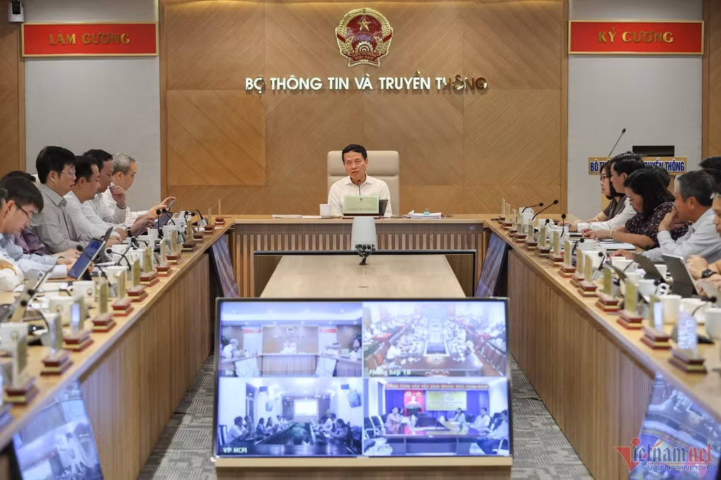 Hội nghị giao ban quản lý Nhà nước Quý 3/2023 Bộ TT&amp;TT (Ảnh: Vietnamnet).