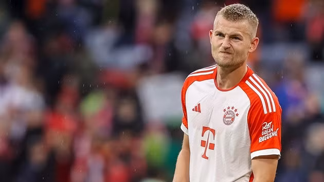 De Ligt chấn thương nặng hơn dự kiến.
