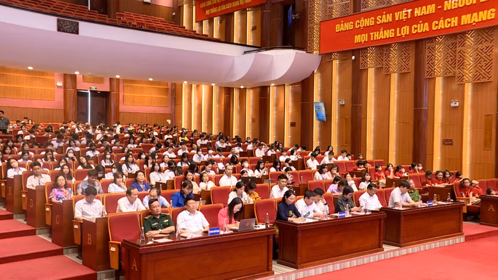 Quang cảnh lễ khai mạc.