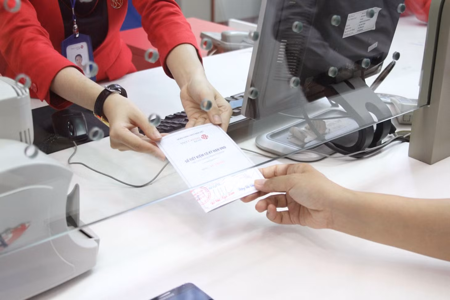 Dự báo lãi suất quý 4/2023 sẽ còn giảm nữa. Ảnh minh họa