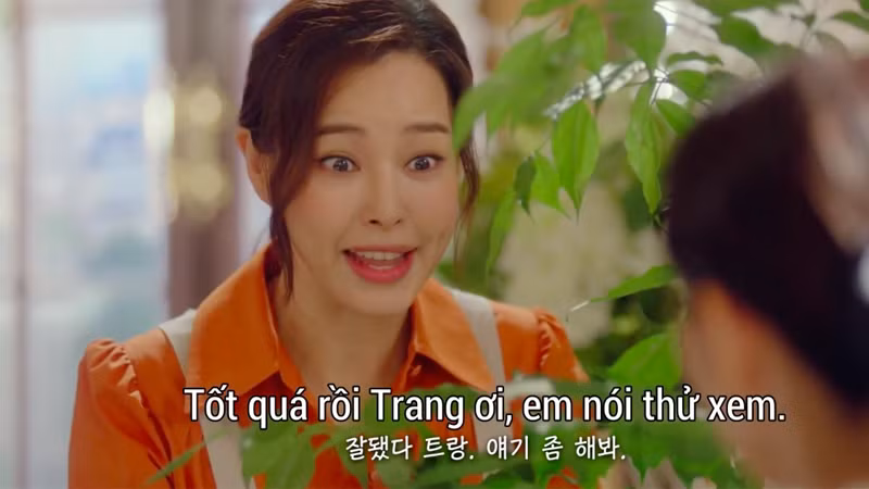 Phân cảnh nữ chính Mi Na nói tiếng Việt trong phim.