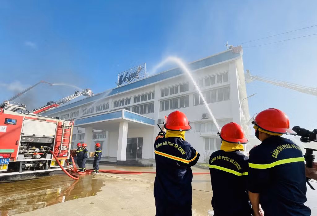 Giảm thiểu nguy cơ cháy nổ do sử dụng điện gây ra ảnh 1