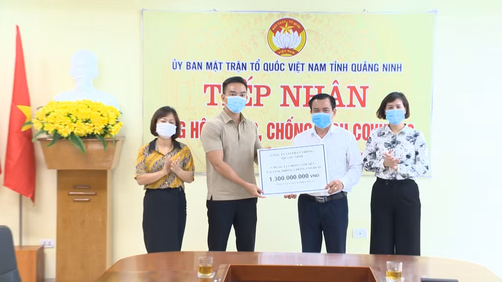 Công ty CP Thông Quảng Ninh ủng hộ Quỹ phòng, chống dịch Covid-19 số tiền 1,3 tỷ đồng.