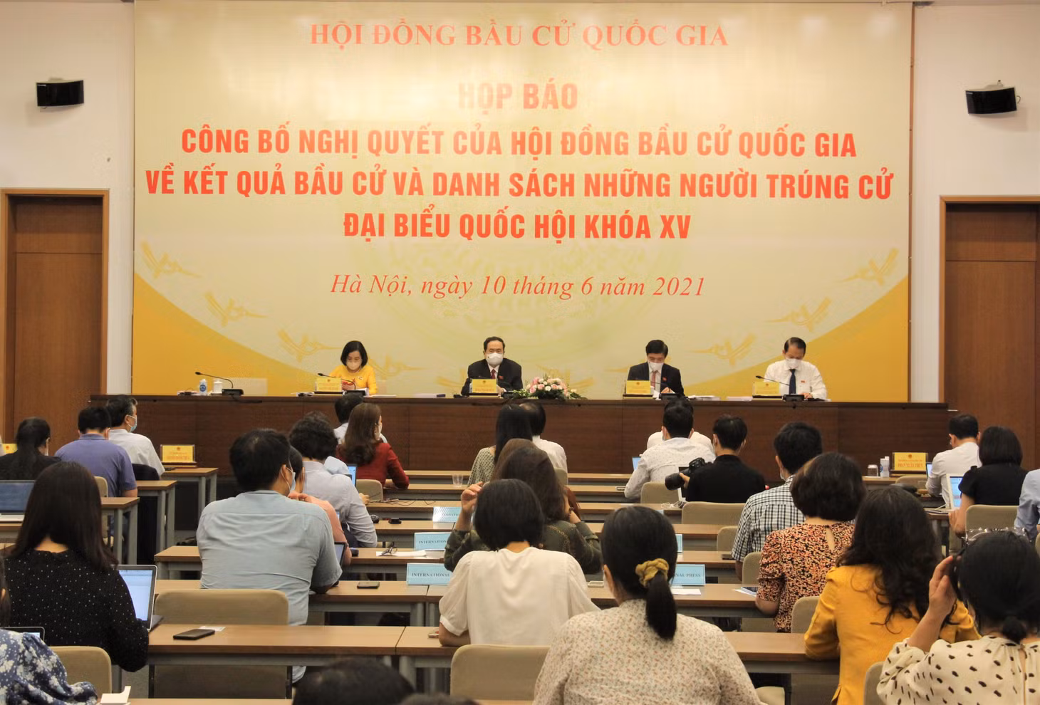 Toàn cảnh họp báo. Ảnh: VGP/Nguyễn Hoàng Toàn cảnh họp báo. Ảnh: VGP/Nguyễn Hoàng