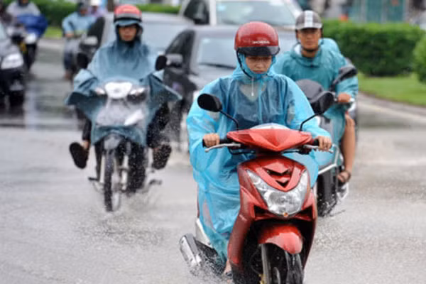 Dự báo thời tiết 13/6, bão đổ bộ, mưa phủ khắp Bắc Bộ đến Thừa Thiên Huế