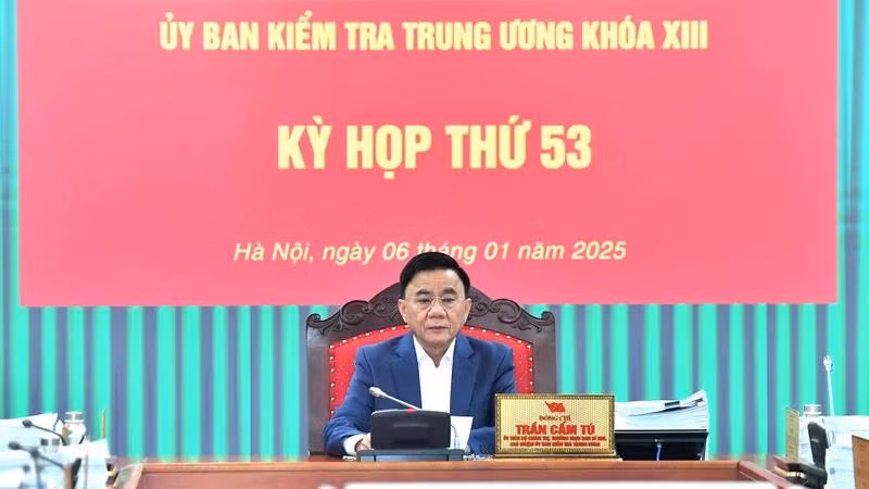Đồng chí Trần Cẩm Tú, Ủy viên Bộ Chính trị, Thường trực Ban Bí thư, Chủ nhiệm Ủy ban Kiểm tra Trung ương chủ trì Kỳ họp thứ 53 của Ủy ban Kiểm tra Trung ương. (Ảnh: Đăng Khoa)