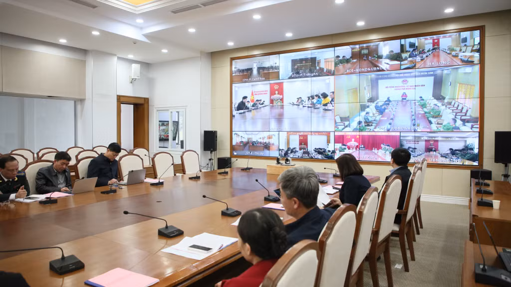 Hội nghị được truyền trực tuyến đến 13 địa phương trong tỉnh.