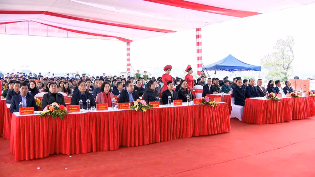 Quang cảnh buổi lễ. Ảnh: Ngọc Khánh-CTV