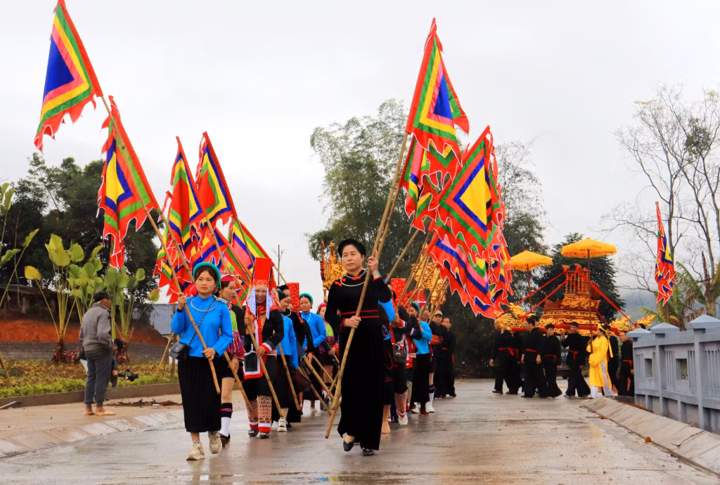 Lễ hội đình Lục Nà là sự kiện lễ hội đầu năm hấp dẫn của Bình Liêu. Ảnh: Hà Phong