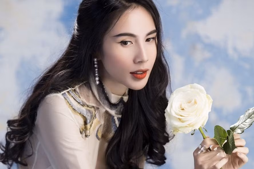 Thuỷ Tiên là một trong những sao Việt gặp nhiều ồn ào liên quan đến hoạt động từ thiện. Ảnh: LĐ