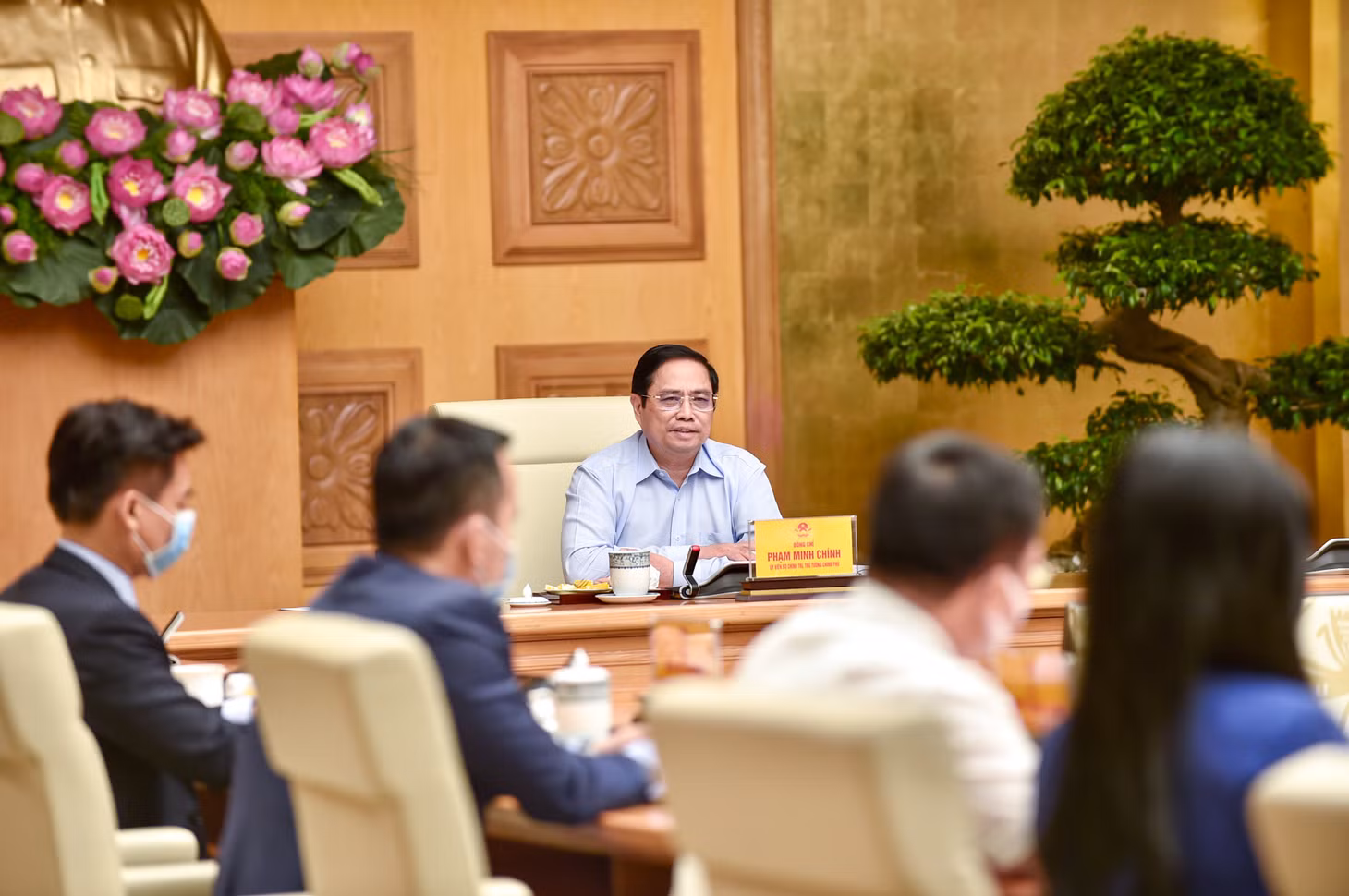 Thủ tướng Phạm Minh Chính khẳng định Chính phủ Việt Nam luôn cầu thị lắng nghe tâm tư, nguyện vọng của các doanh nghiệp nước ngoài, thấu hiểu và chia sẻ những khó khăn mà doanh nghiệp đang đối mặt. - Ảnh: VGP/Nhật Bắc
