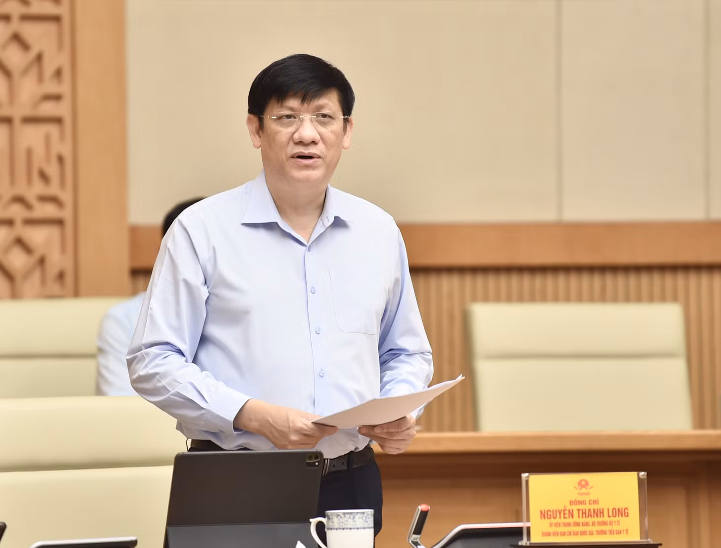 Bộ trưởng Bộ Y tế Nguyễn Thanh Long phát biểu tại cuộc họp - Ảnh: VGP/Nhật Bắc Bộ trưởng Bộ Y tế Nguyễn Thanh Long phát biểu tại cuộc họp - Ảnh: VGP/Nhật Bắc