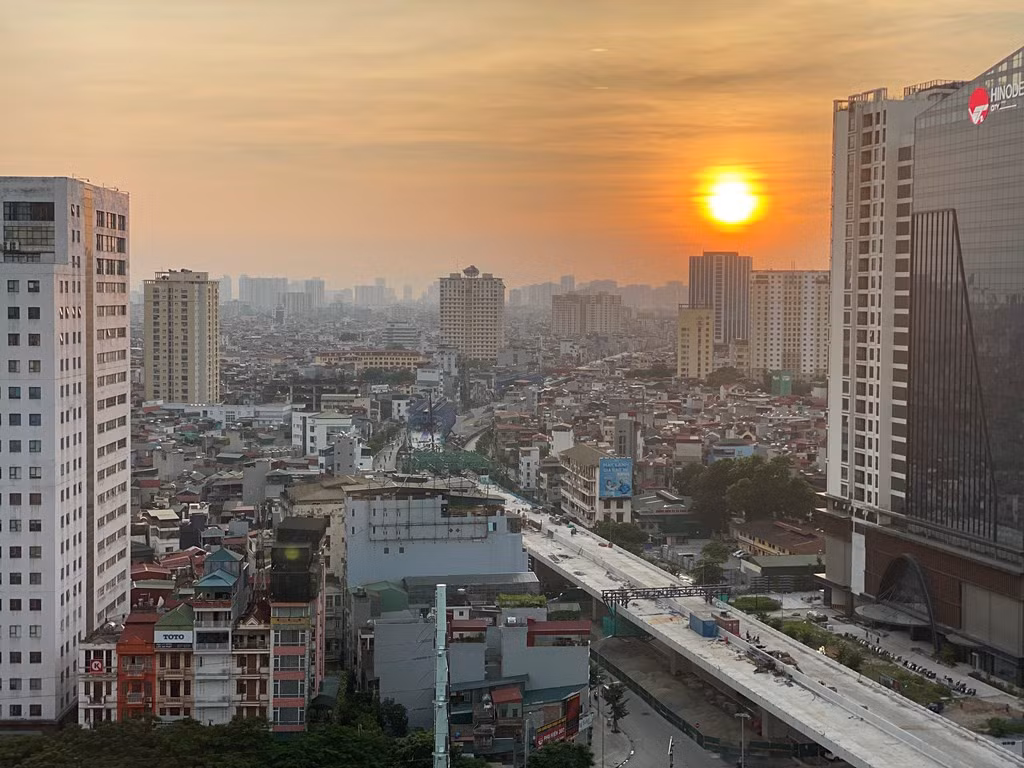 Chỉ số tia cực tím tại miền Bắc có nguy cơ gây hại ở mức cao. Ảnh: BNEWS/TTXVN