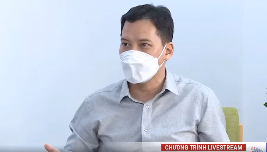 Ông Lê Quang Tự Do Tiêm vắc xin Covid-19 nhưng không có giấy chứng nhận, người dân phải làm gì?