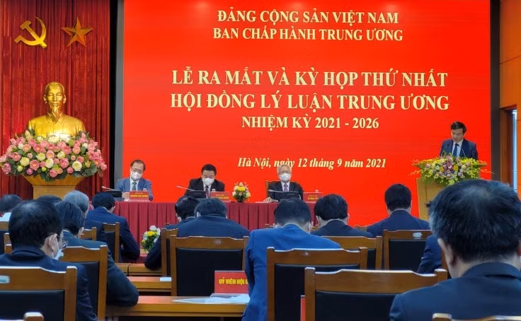 Lễ ra mắt và Kỳ họp thứ nhất Hội đồng lý luận Trung ương, nhiệm kỳ 2021 - 2026.