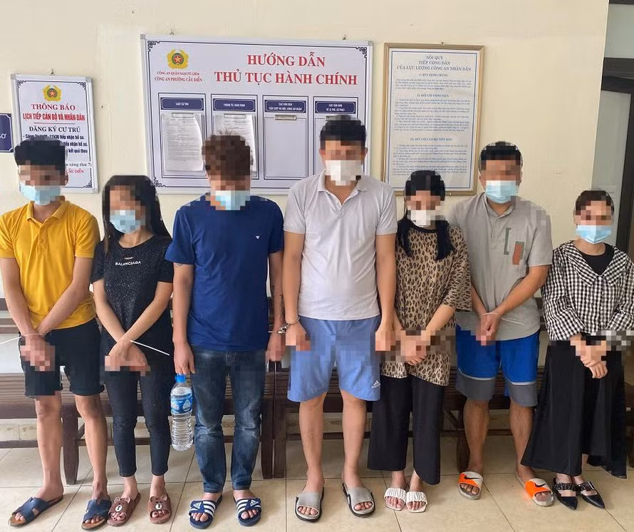 Nhóm đối tượng bị khởi tố.