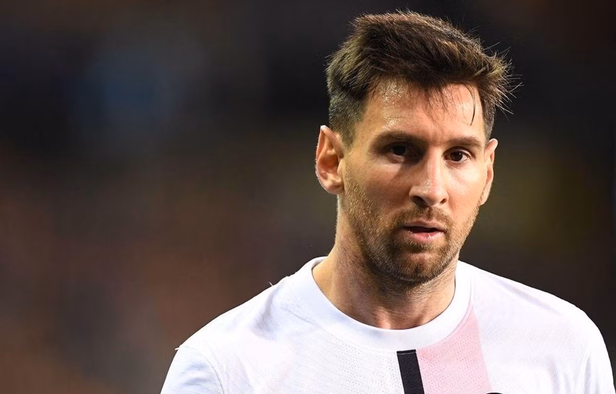 Messi mờ nhạt trong lần đầu đá chính cho PSG. (Ảnh: Getty Images)