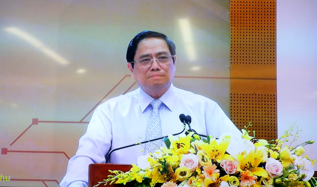 Đồng chí Phạm Minh Chính, Ủy viên Bộ Chính trị, Thủ tướng Chính phủ, phát biểu tại hội nghị.