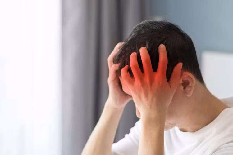 Theo TS Quang, 80% trong số chúng ta có các cơn đau đầu trong cuộc đời.