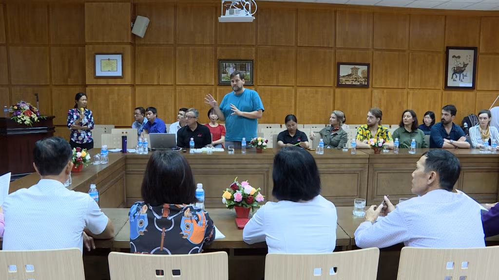 Báo cáo kết quả khảo cổ của các nhà khoa học trong nước và quốc tế về Thương cảng Vân Đồn (năm 2019).