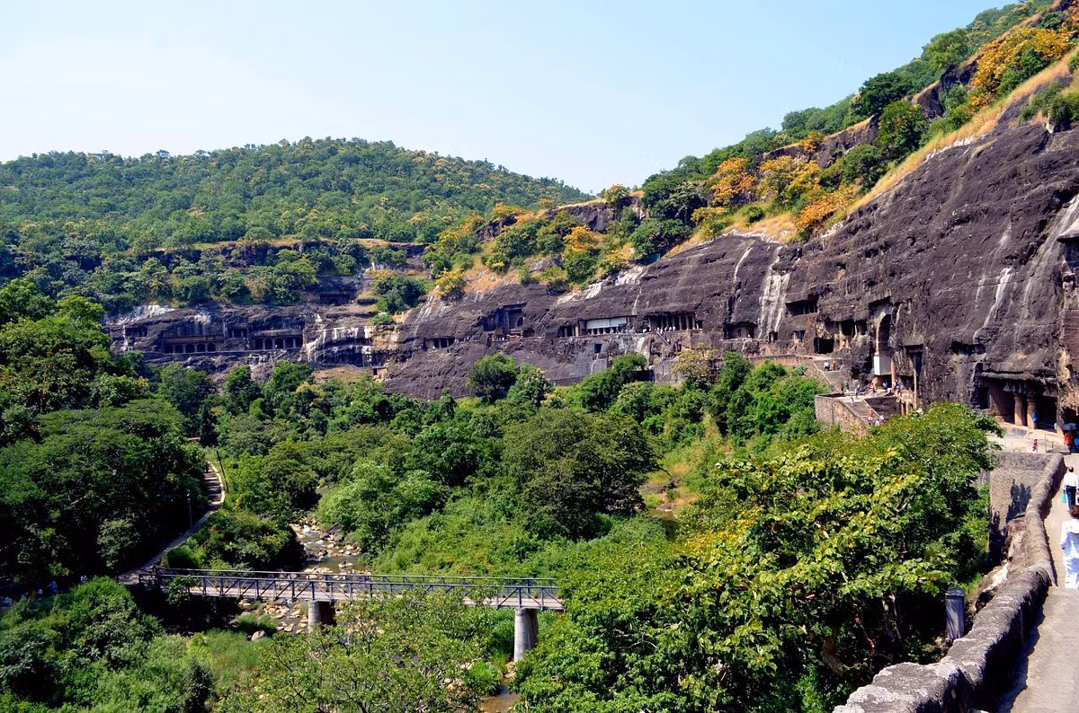 Hang động Ajanta. Nguồn thetravelshots