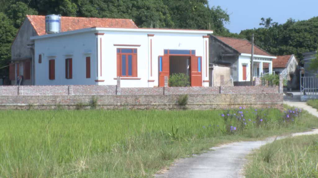 Ngôi nhà mới khang trang rộng hơn 100m2 của gia đình anh Khoa