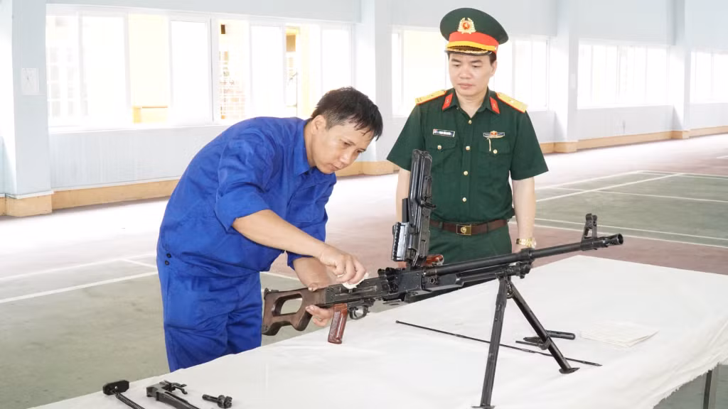 Bộ CHQS tỉnh tổ chức kiểm tra trình độ kỹ năng nghề đối với nhân viên kỹ thuật năm 2022.