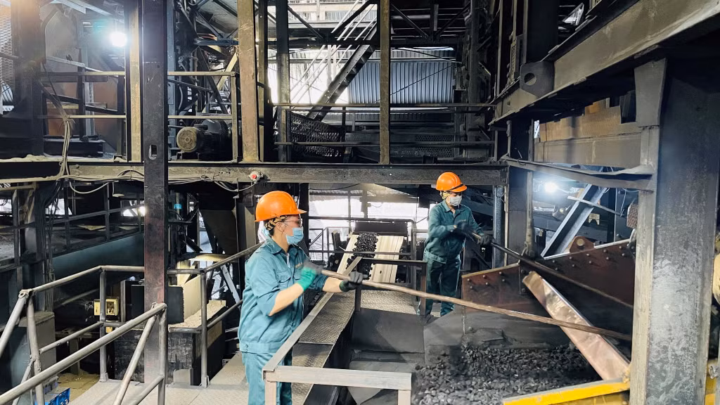 Làm giàu giá trị hòn than