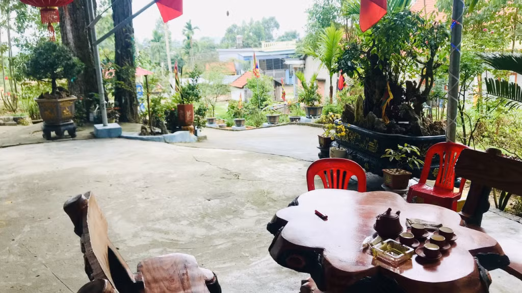 Một phần diện tích ông Ngô Văn Thú lấn chiếm, xây dựng trái phép trên đất rừng.