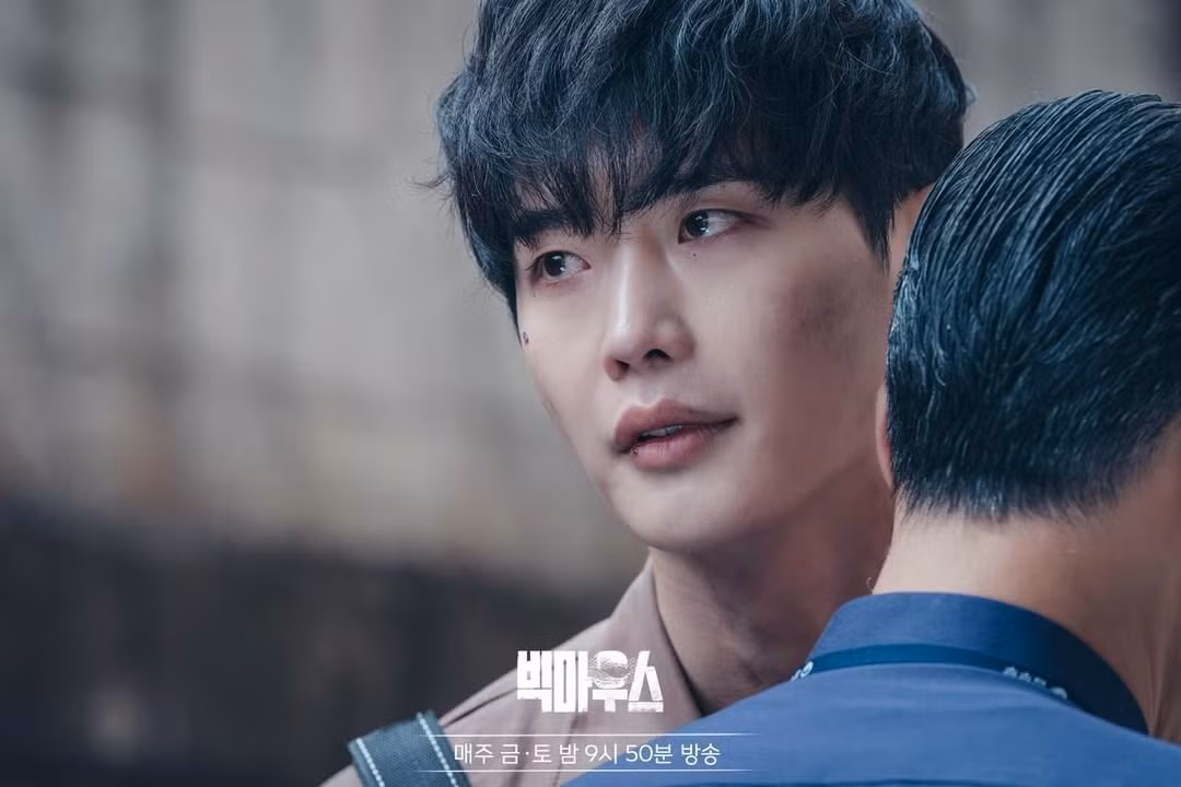 "Big Mouth" và Lee Jong Suk dẫn đầu cả 2 bảng xếp hạng tuần.